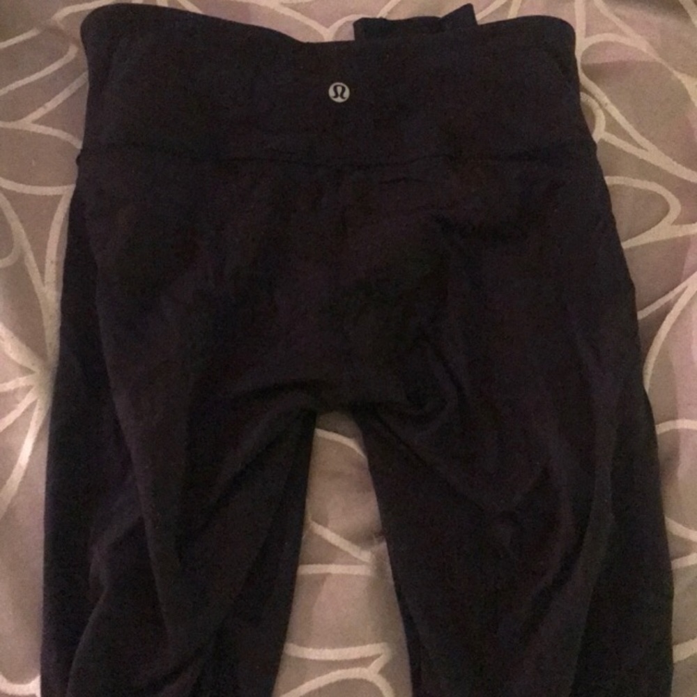 Lululemon wunder under size 8